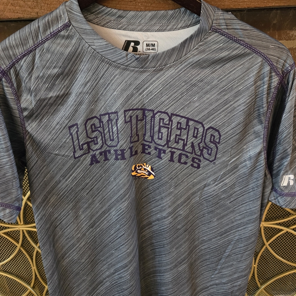 LSU 🏈🏀⚾️⚽️ - Picture 3 of 7